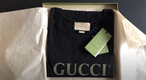 how much does it cost to make a gucci shirt